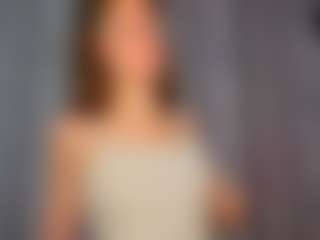 KarenSozzi's Live Sex Cam Show