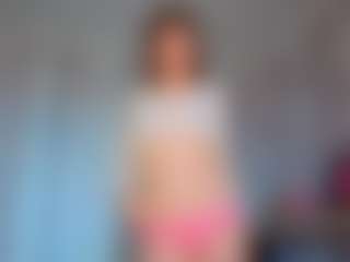 KarenSozzi's Live Sex Cam Show