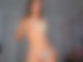 Live cam show with KarenSozzi - Spank Brown Hair on Nude Chat * 1 On 1 Webcam Sex * Live Cam Show