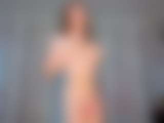 KarenSozzi's Live Sex Cam Show