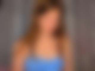 KarenSozzi's Live Sex Cam Show