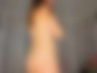 Live cam show with KarenSozzi - Amateur on Pornisteam.com