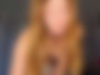 Live cam show with KarenSozzi - Dildo Or Vibrator on hrnylive.com