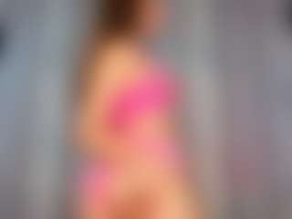 Live cam show with KarenSozzi - Spank on Camsoda