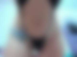 Live cam show with Luna G - Athletic on CamwithHer