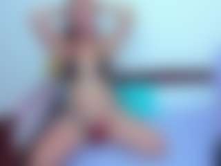 Live cam show with Luna G - Green Eyes on Sex Cam Show