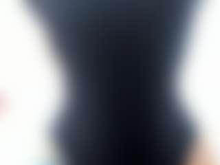 Live cam show with Luna G - Green Eyes on Uber Horny