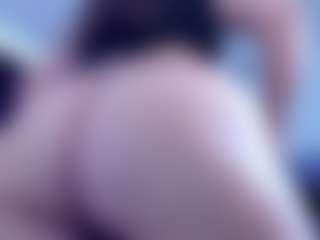 Live cam show with Luna G - Blonde Hair on Camsoda Late Night