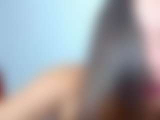 Live cam show with Luna G - Green Eyes on Camsoda