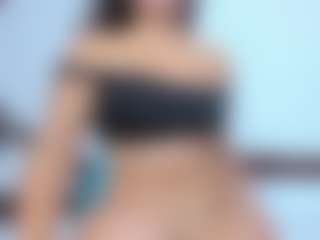Live cam show with Luna G - Blonde Hair on liverealitysex.com