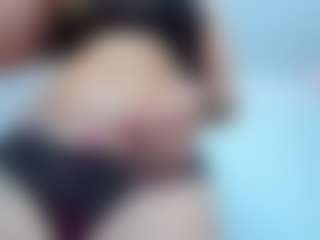 Live cam show with Luna G - Green Eyes on CamSodaAdn