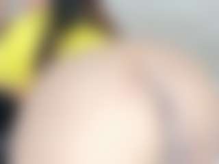 Live cam show with Penelope-Russo - Mature on chickslive.net