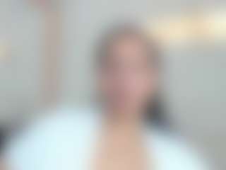 Live cam show with Penelope-Russo - Mature on milfzrlive.com
