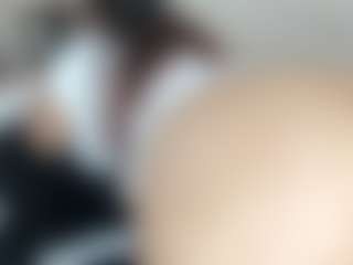 Live cam show with Penelope-Russo - MILF on Nude Live Now