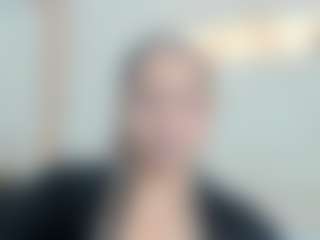Live cam show with Penelope-Russo - Mature on Uber Horny