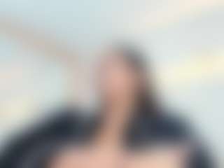 Live cam show with Penelope-Russo - Toys on Streamer API