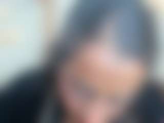Live cam show with Penelope-Russo - Public Mature on liverealitysex.com