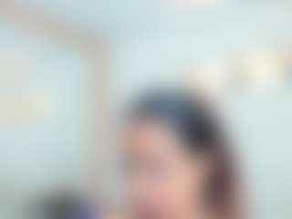 Live cam show with Penelope-Russo - Public Big Tits on milfzrlive.com