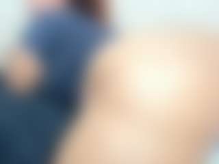 Live cam show with Penelope-Russo - Public Mature on Dare Cams