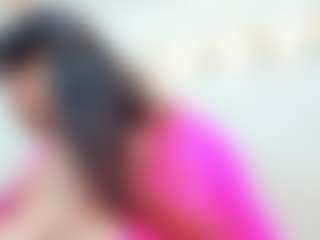 Penelope-Russo MILF webcam performer live streaming