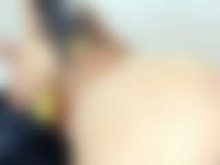 Live cam show with Penelope-Russo - BBW MILF on Camiplay Live