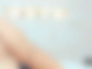 Live cam show with Penelope-Russo - Fingering on Hubzter Live