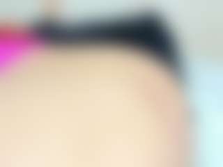 Penelope-Russo's Live Sex Cam Show