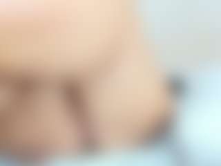 Penelope-Russo's Live Sex Cam Show