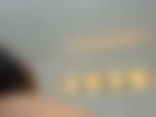 Live cam show with Penelope-Russo - Public on TeamSkeetLive