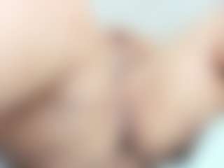 Penelope-Russo's Live Sex Cam Show