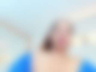 Live cam show with Penelope-Russo - Public Mature on TeamSkeetLive