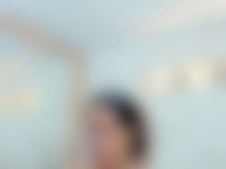 Live cam show with Penelope-Russo - Camel Toe on infinitiblacc.com