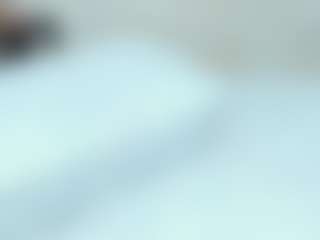 Live cam show with Penelope-Russo - Fingering MILF on Porn Luv
