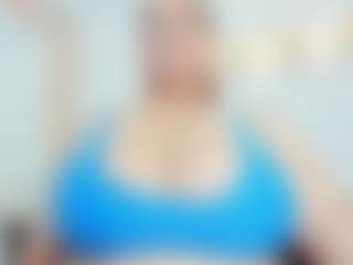 Live cam show with Penelope-Russo - Public Mature on boobsie.com