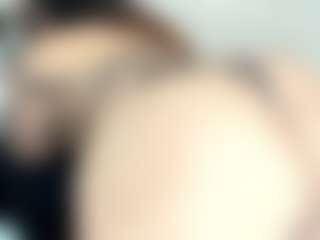 Live cam show with Penelope-Russo - Blowjob Mature on Milfs Live