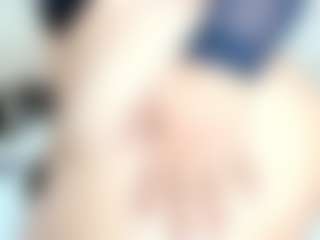 Live cam show with Penelope-Russo - Camel Toe on Gym Cam Girls