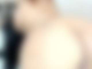 Live cam show with Penelope-Russo - Mature on Soda Cam
