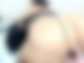 Live cam show with Penelope-Russo - Lovense MILF on dropp.cam