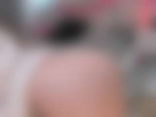 Live cam show with ThanhKlopfenstein - Body Massage on MyBangCams