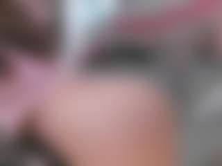 Live cam show with ThanhKlopfenstein - Ice on chickslive.net