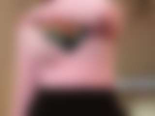 Live cam show with ThanhKlopfenstein - Slap on Free Soda