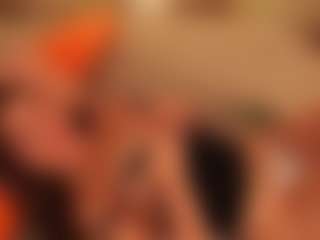 Live cam show with ThanhKlopfenstein - Booty on Camsoda