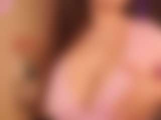 Live cam show with ThanhKlopfenstein - Booty on Camsoda