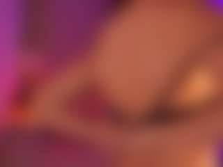 Live-Cam-Show mit ThanhKlopfenstein - Ice auf Camsoda