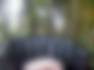 AliceMrtnz's Live Sex Cam Show
