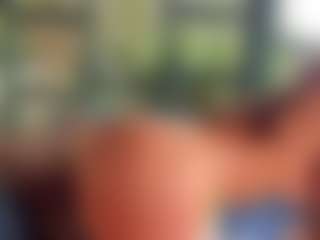 AliceMrtnz's Live Sex Cam Show