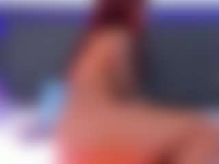 Live cam show with AliceMrtnz - Shaved Pussy on Camsoda