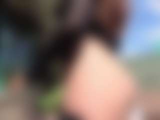 AliceMrtnz's Live Sex Cam Show