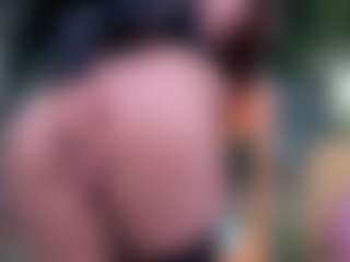AliceMrtnz's Live Sex Cam Show