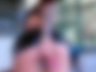Live cam show with AliceMrtnz - Facial Piercings on CamClone